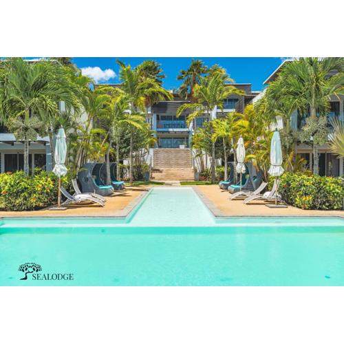 Kanope Bay - Holiday Beachfront Apartments