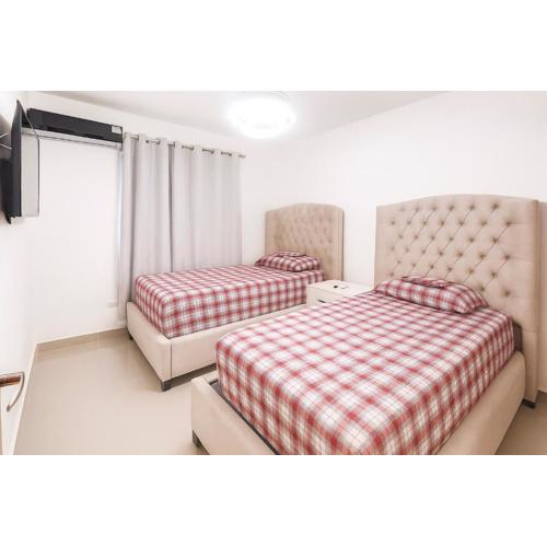 Karamelo Tropical Getaway