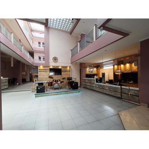 Karana Guesthouse Syariah Bandung & Luang Cafe