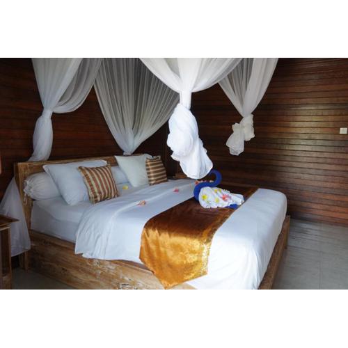 Karang Buncing Lembongan