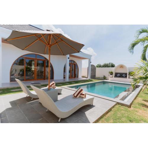 Karang Padma Villas