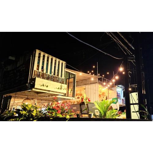 Karcof Container Hostel