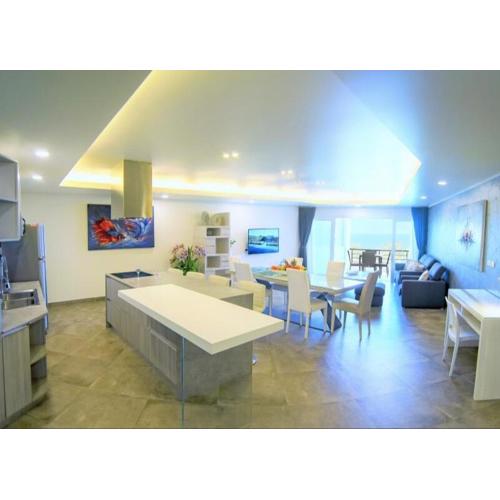 Karon beach Stylish large 2BR with Sea View