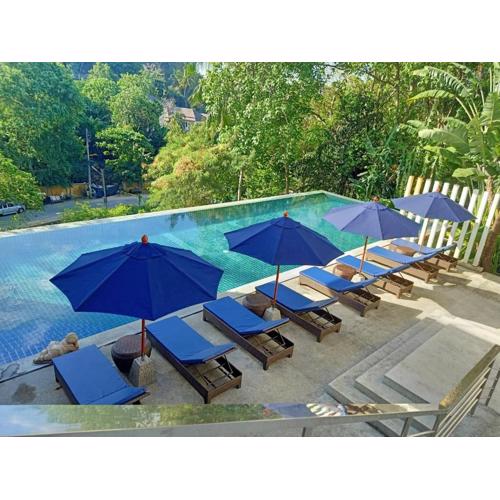 KARON HILL OCEANVIEW Spacious 1 BEDROOM Sleeps 4