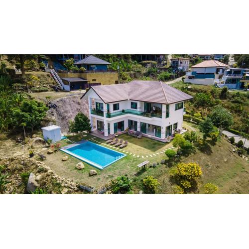 Karon Horizon: Coastal Charm Villa