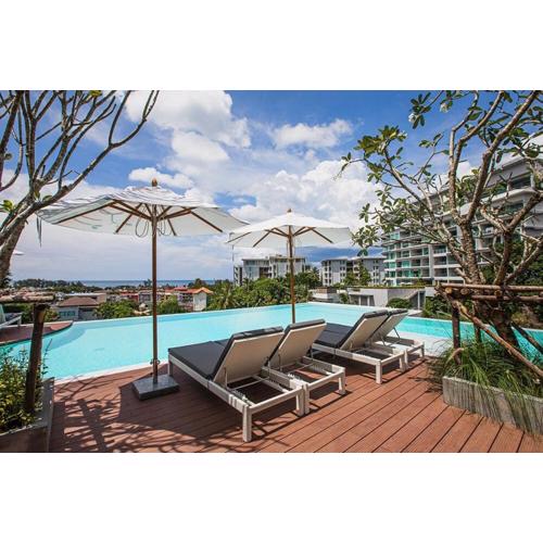 Karon rooftop pool condo