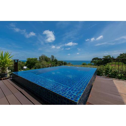 Kata Gardens Penthouse sea view 4C near Kata Noi Beach