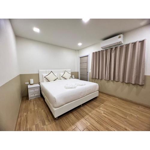 Kata walk&wave hostel