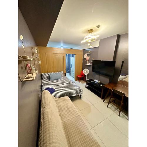 Kathys Crib Family Suite Room at Shell Residence