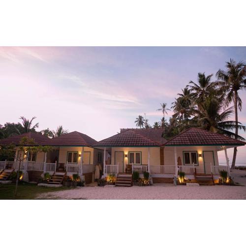 Katiet Beach Resort Mentawai, Lance's Right HTS