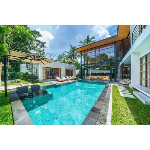 KClub River Front 4 - Majestic & Luxurious 5BR Villa In Pererenan