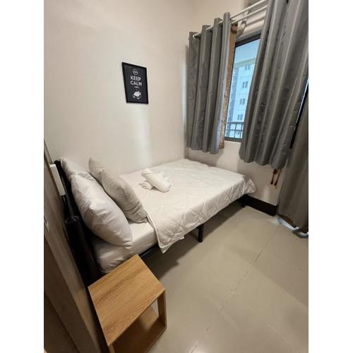 KC's Crib - 1BR Condo Unit at Fame Mandaluyong