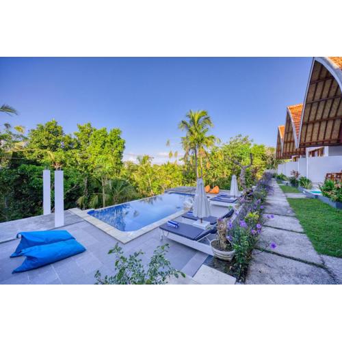 Kelingking Beach Villas