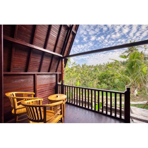 Kelingking Terrace Cottage