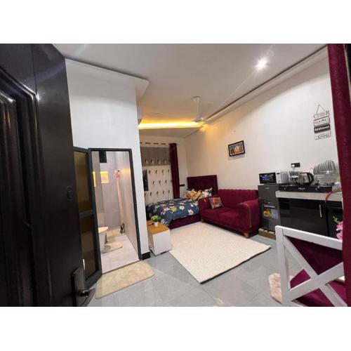 Kelis Home Away From Home