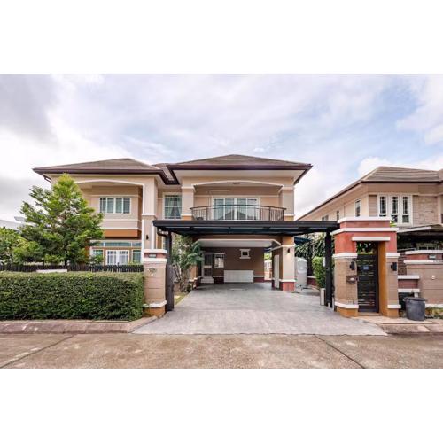 Kevin's Pool Villa at Chiang Mai - 4BDR 4Bath Airport & Old City 5min