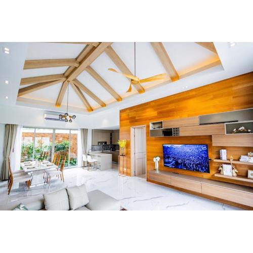 Khanaen Luxury Pool Villa by SP