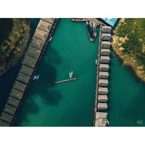 Khaosok Lake House At Ratchaprapa Dam