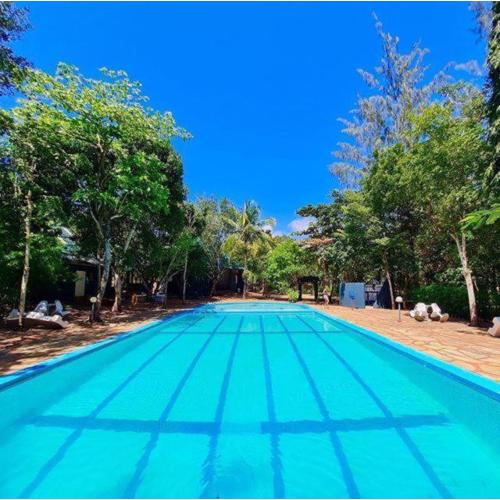 Kijani Cottages DianiBeach