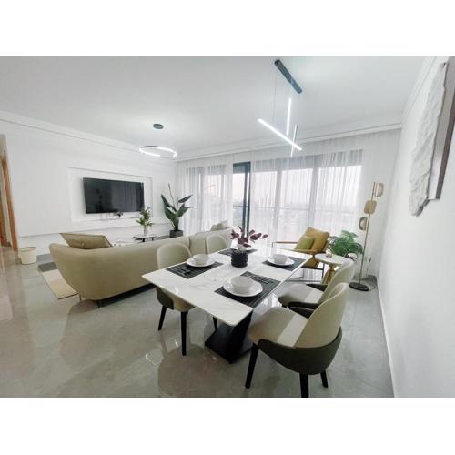 Kilimani Luxe - Modern 2 BR