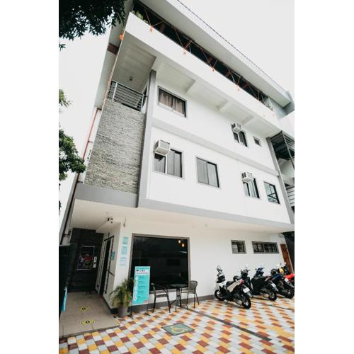 Kingswick Residences & Lodge