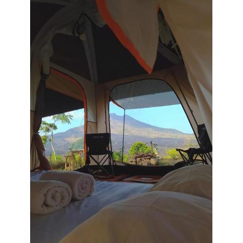 ' Kintamani Adventures' Nature,'s back drop, picnic delight '