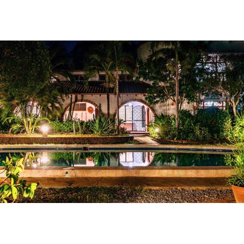 Kipembeni 'Grounding'