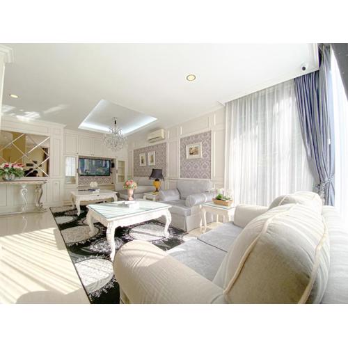 Kirei Villa - Villa Mewah Dago