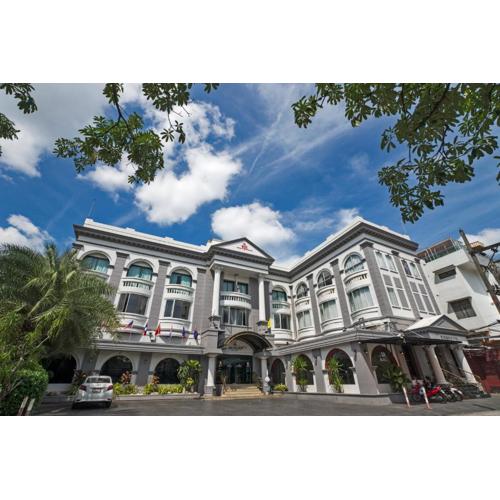 Kiss Gardenhome Chic Hotel