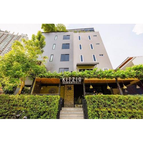 Kitzio House Hotel Huai Kwang