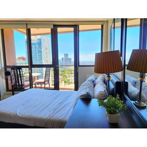 KL Tower Cosy Studio with Gym, Pool and Sauna near Greenbelt and Park