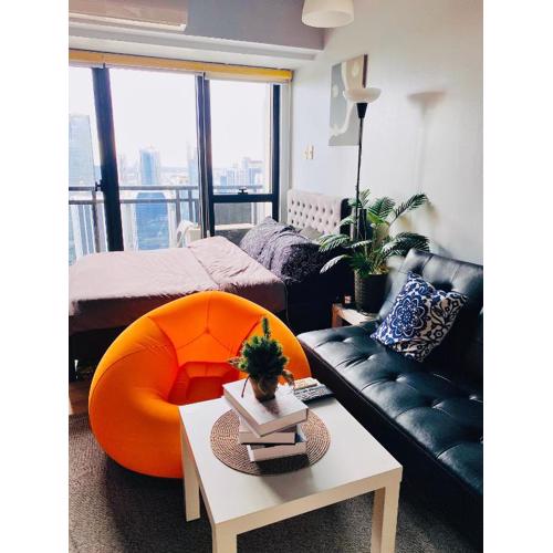 Knightsbridge Residences City View with FREE WiFi and Netflix