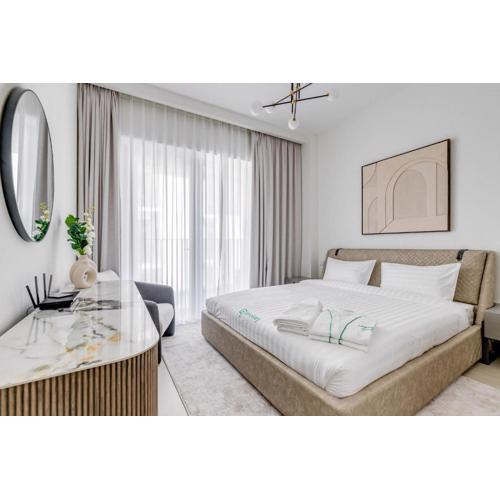 Knokey Dubai Creek Beach with Lagoon Pool access