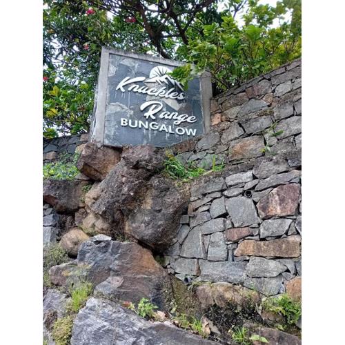 Knuckles Range Bungalow