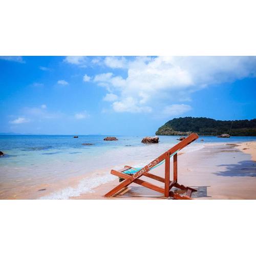 Koh Jum Coral Bay Resort