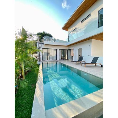 Kohkohnut villa 3BR Villa with Private Pool in Bophut Near Fisherman