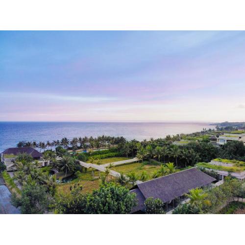 Komaneka at Keramas Beach