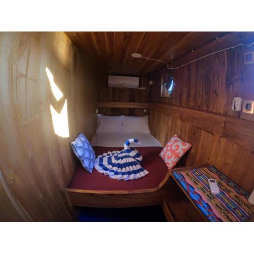 Komodo tour 3Days2Night Depart every Friday & Monday