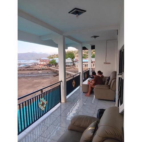 Komodo Village Tour & Homestay