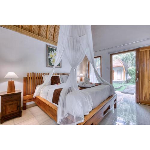 Komurd Lavender Bungalow