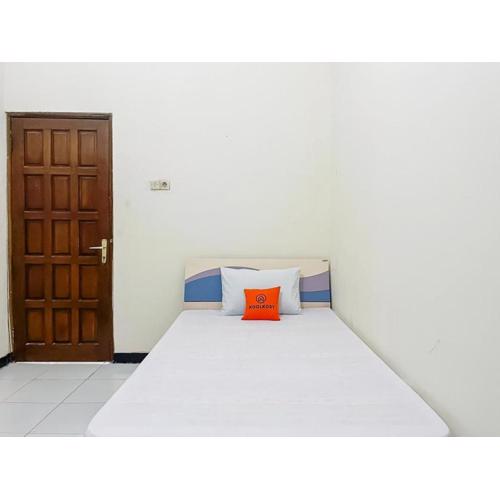 KoolKost Syariah near Lenmarc Mall Surabaya