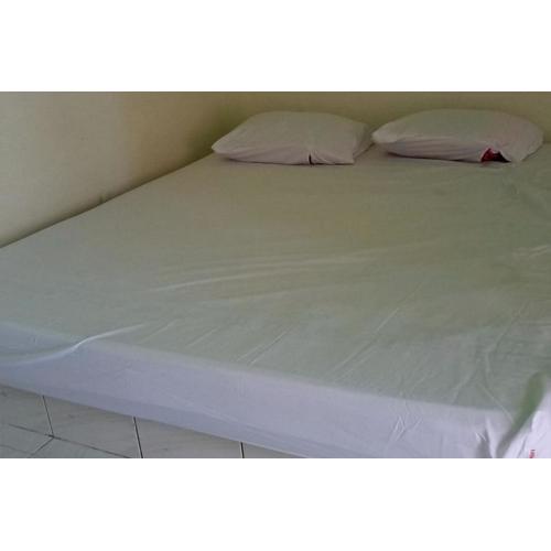 KoolKost Syariah near Living Plaza Purwokerto (minimum stay 6 nights)