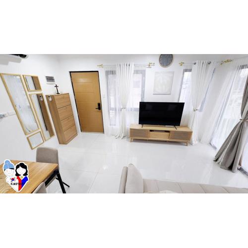 KorPinay House in Mactan with Pool