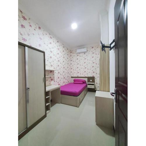 Kos Harian Wisma Selma Garuda