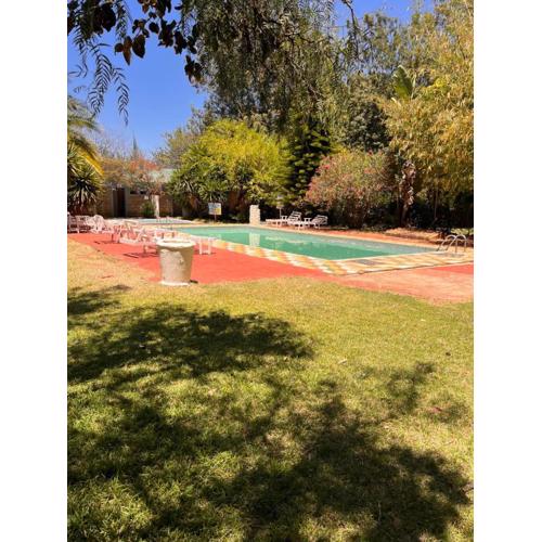 Koselig Studio Apartment with Swimming Pool