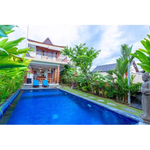 Kubu D'Carik Villa & Bungalow by ecommerceloka