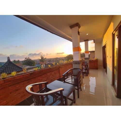 Kubu Taman Home Stay