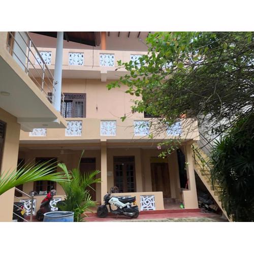 Kumar guest house & apartment