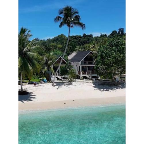 Kupu Kupu Villas Mentawai