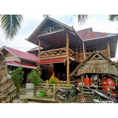 Kutnalek Surf Camp Siberut